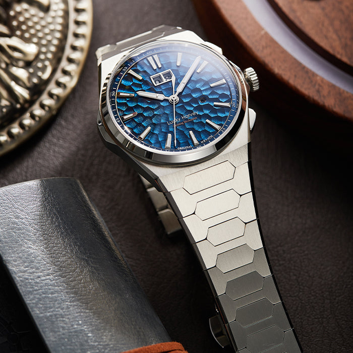 Sound Of Nature Big Date Ocean Blue Hammer Chiming Limited Edition Automatic Watch